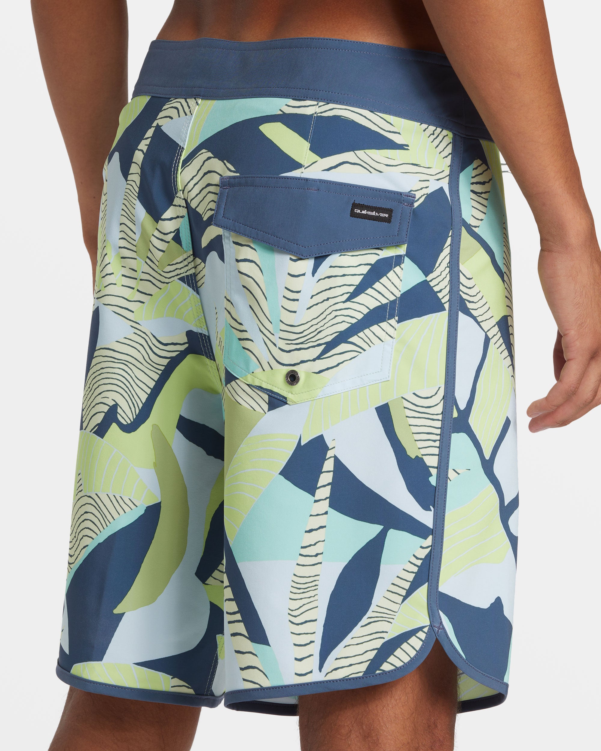 Surfsilk Scallop 19 Boardshorts - Aquifer - Image 6