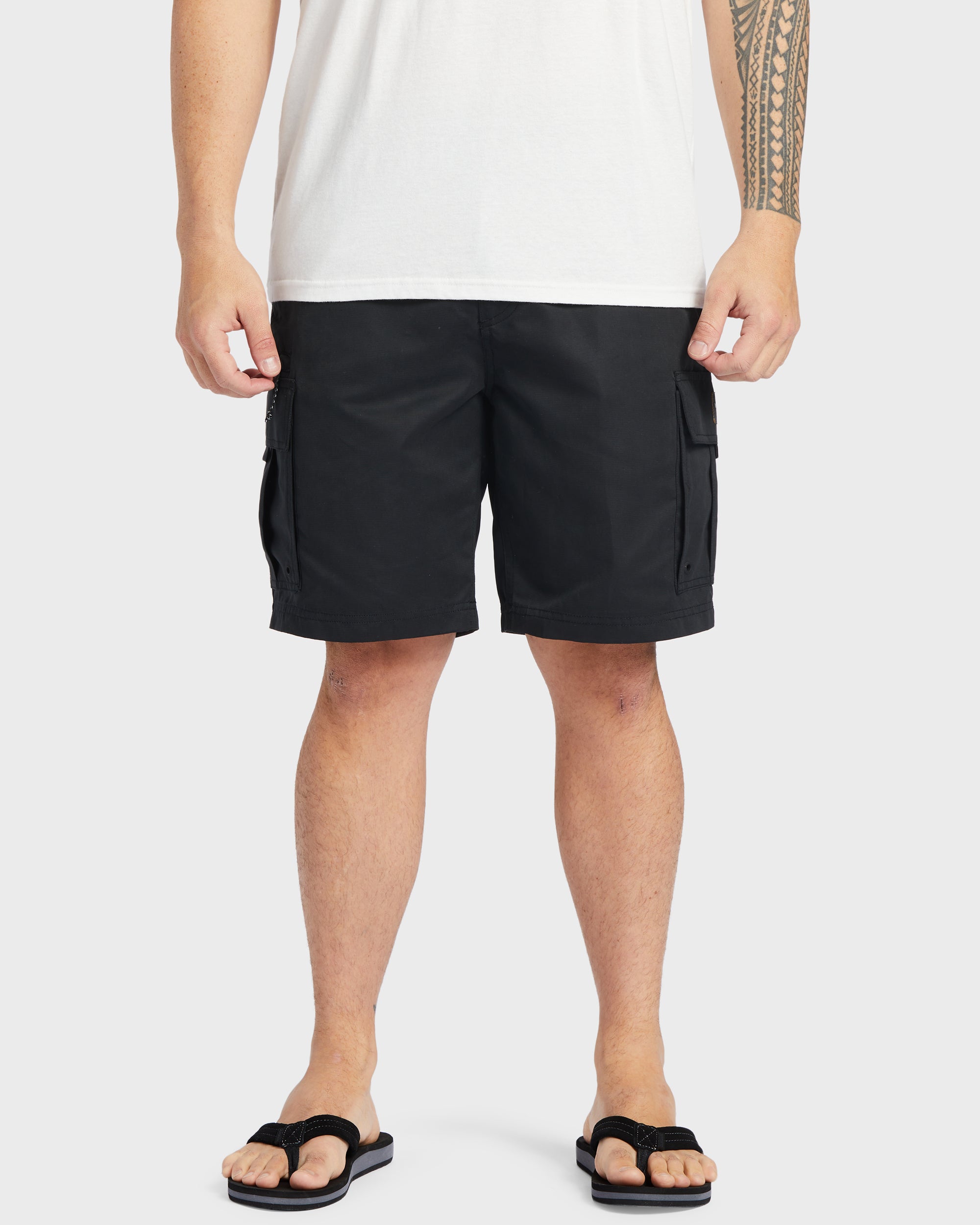 Waterman Maldive Atoll 20 Cargo Shorts - Black