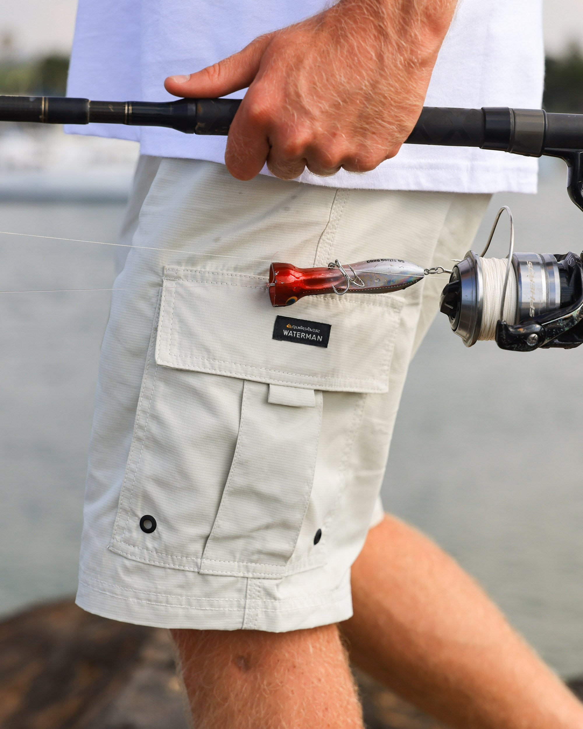 Waterman Maldive Atoll 20 Cargo Shorts - Silver Birch - Image 2
