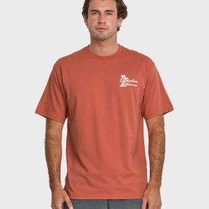 Waterman Island Man T-Shirt - Apricot