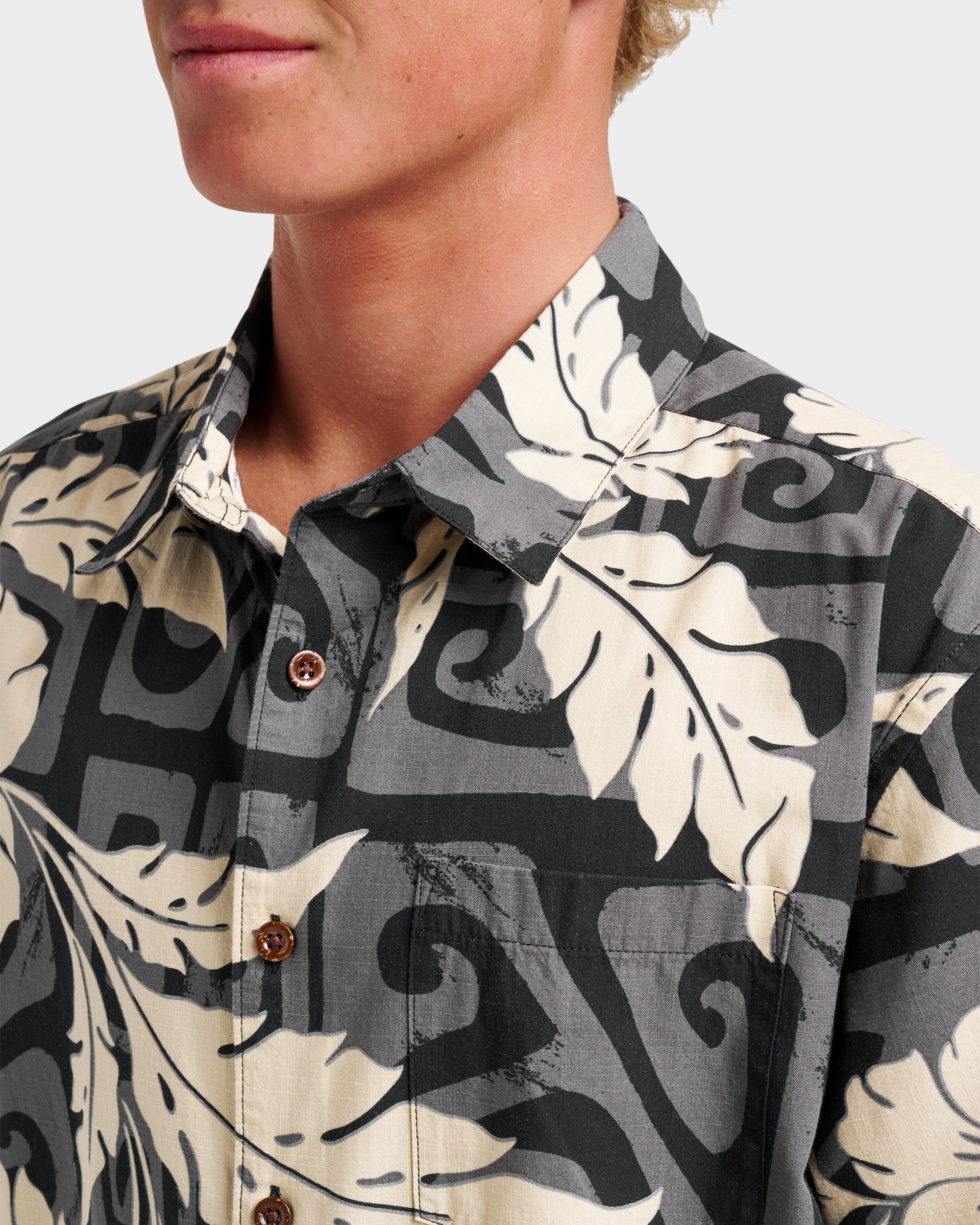 Waterman Beach Shack Shirt - Black - Image 4