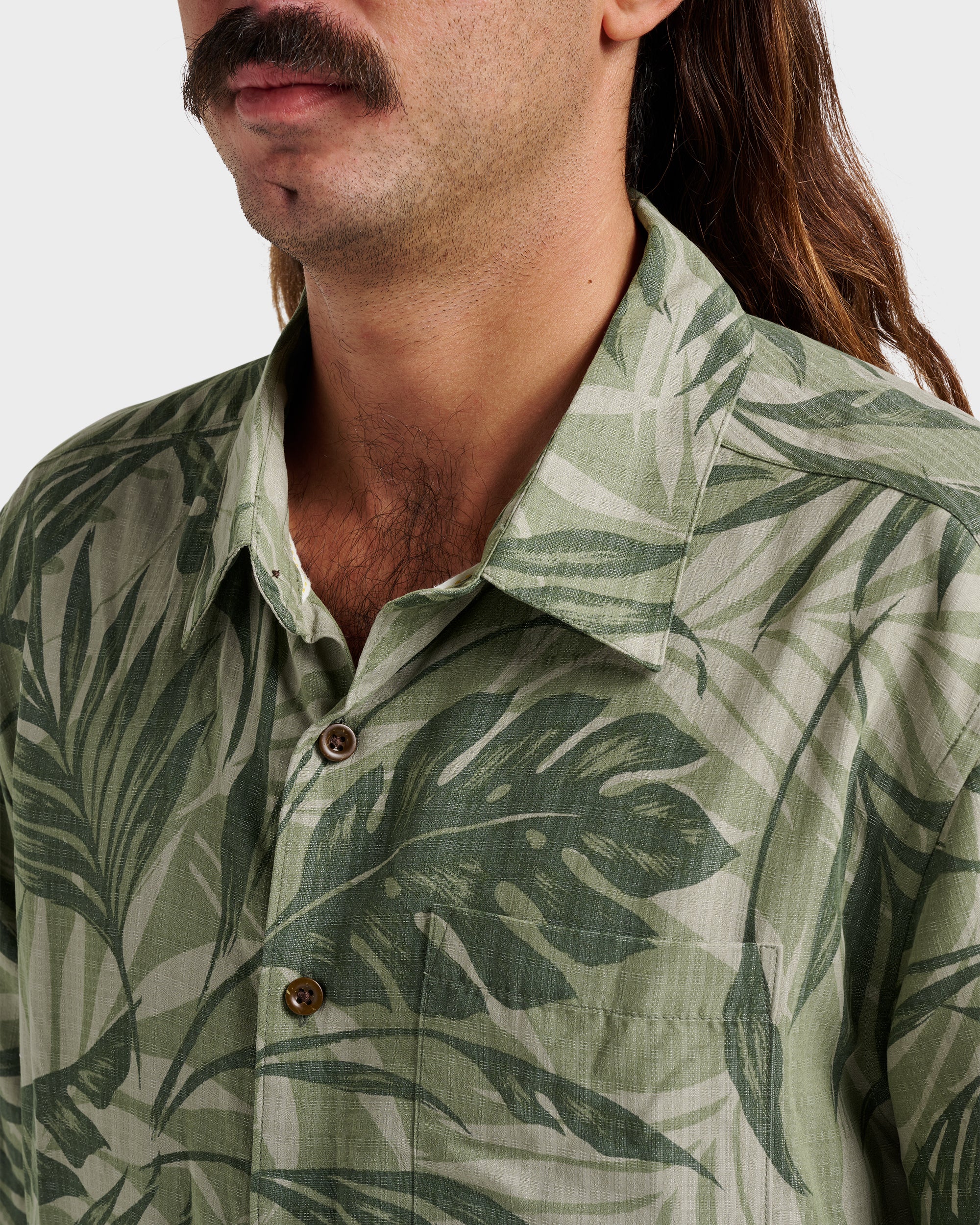 Waterman Botanical Short Sleeve Shirt - Dark Green - Image 4