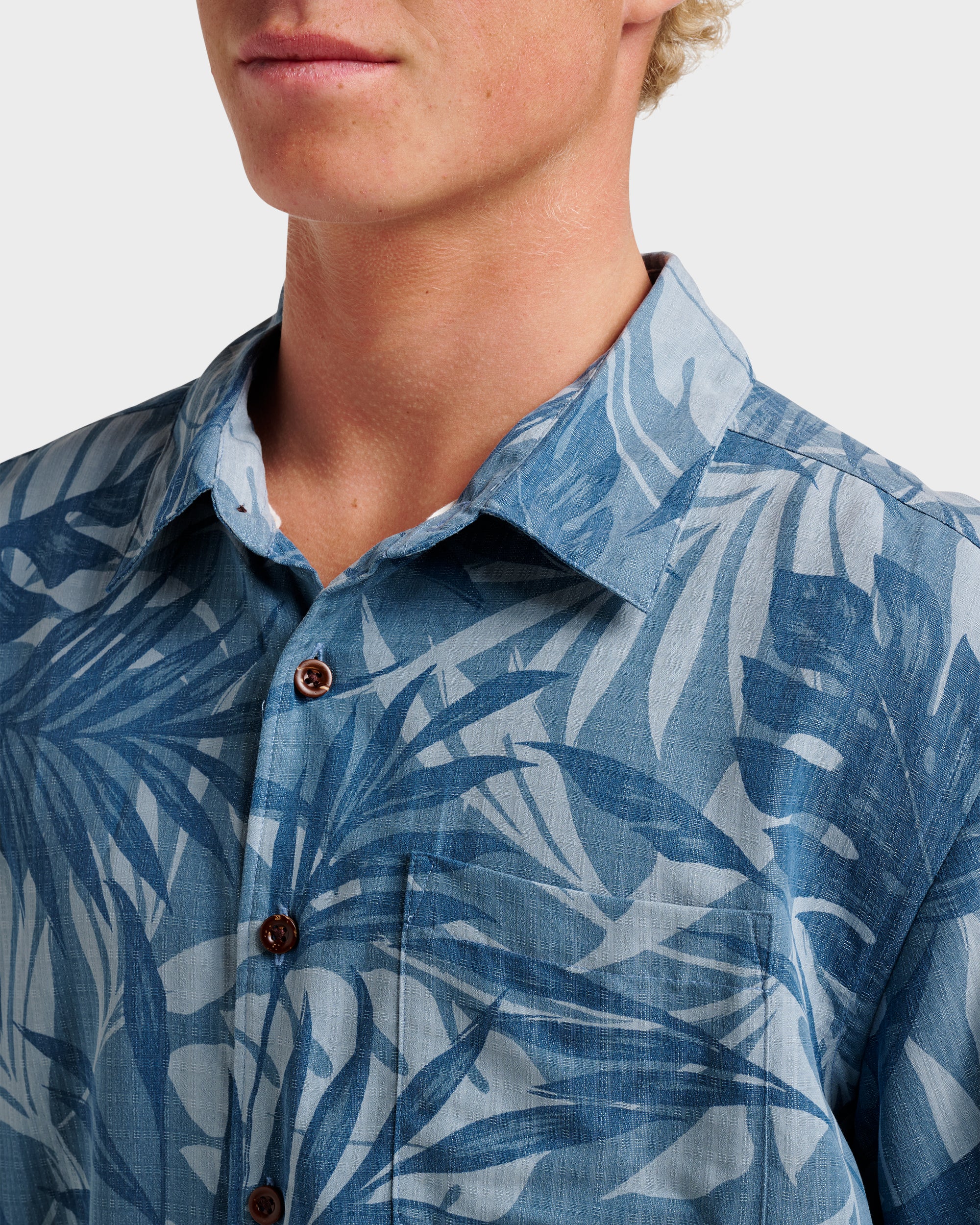 Waterman Botanical Short Sleeve Shirt - Midnight Navy - Image 4