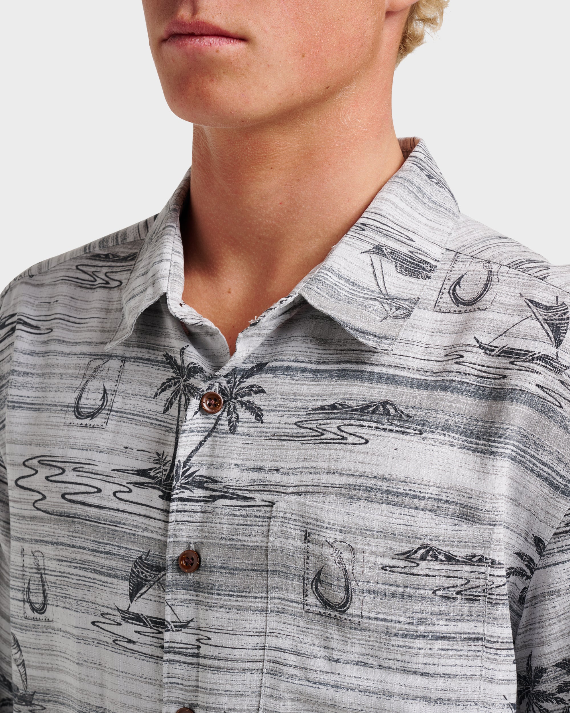 Waterman Island Daze Short Sleeve Shirt - Phantom - Image 4