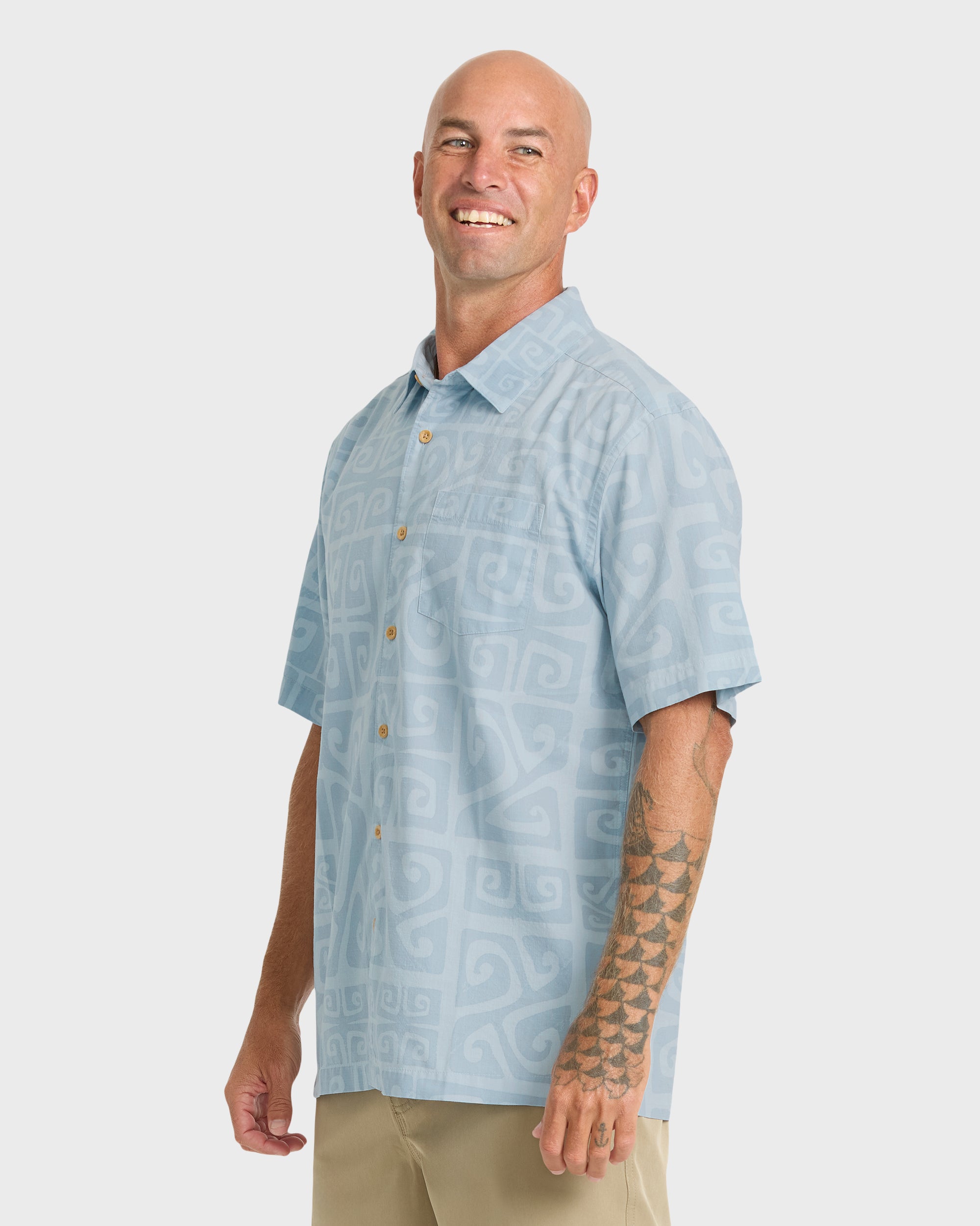 Waterman Tiki Beach Short Sleeve Shirt - Skyway - Image 4
