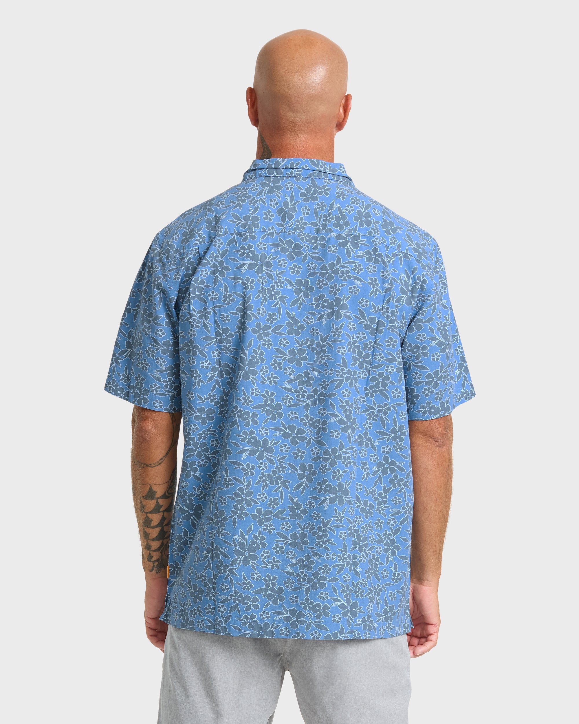 Waterman Flower Field Short Sleeve Shirt - Blue Shadow - Image 2
