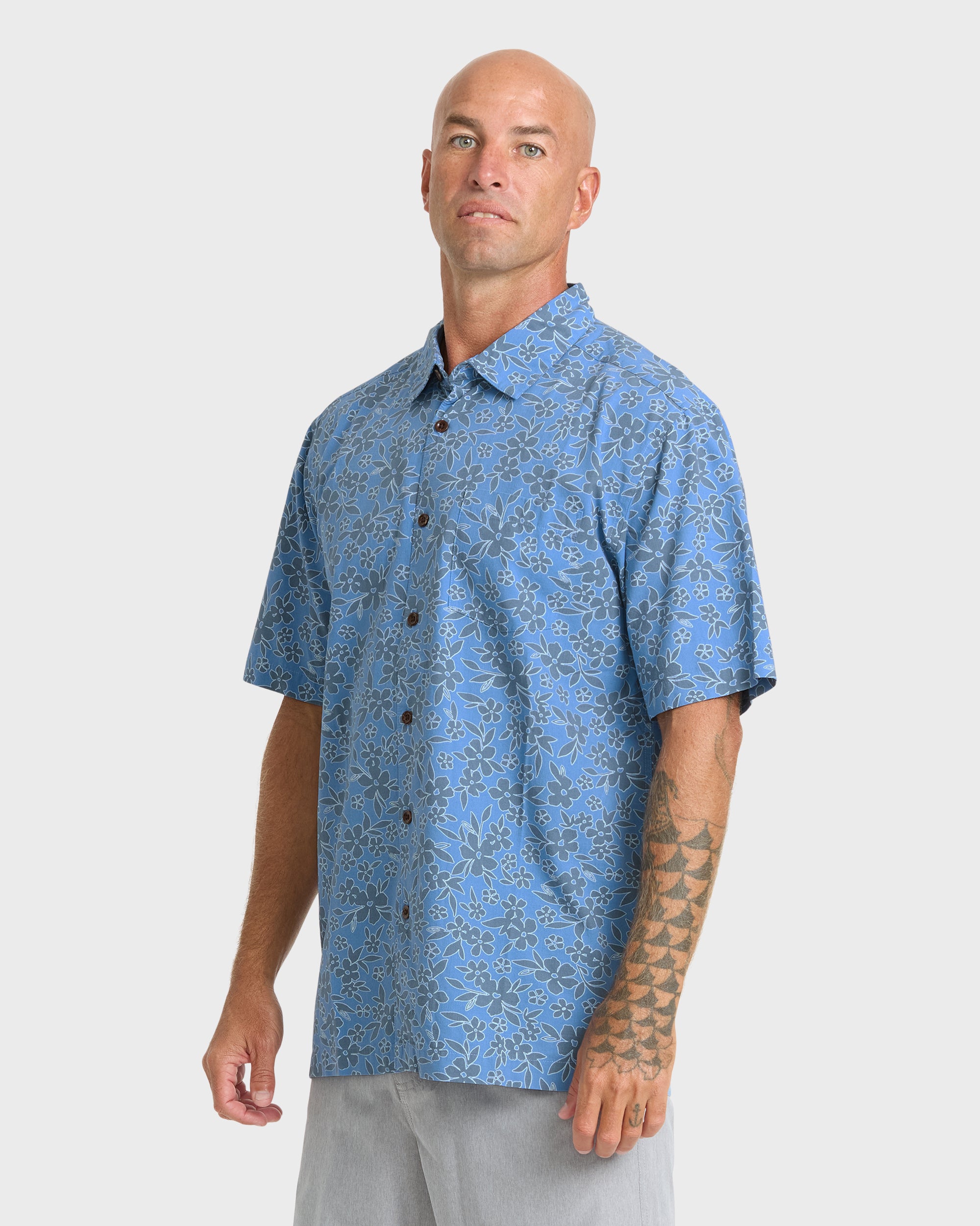 Waterman Flower Field Short Sleeve Shirt - Blue Shadow - Image 4