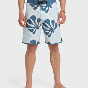 SurfSilk Sol Tiles Scallop 19 Boardshorts - Bone White