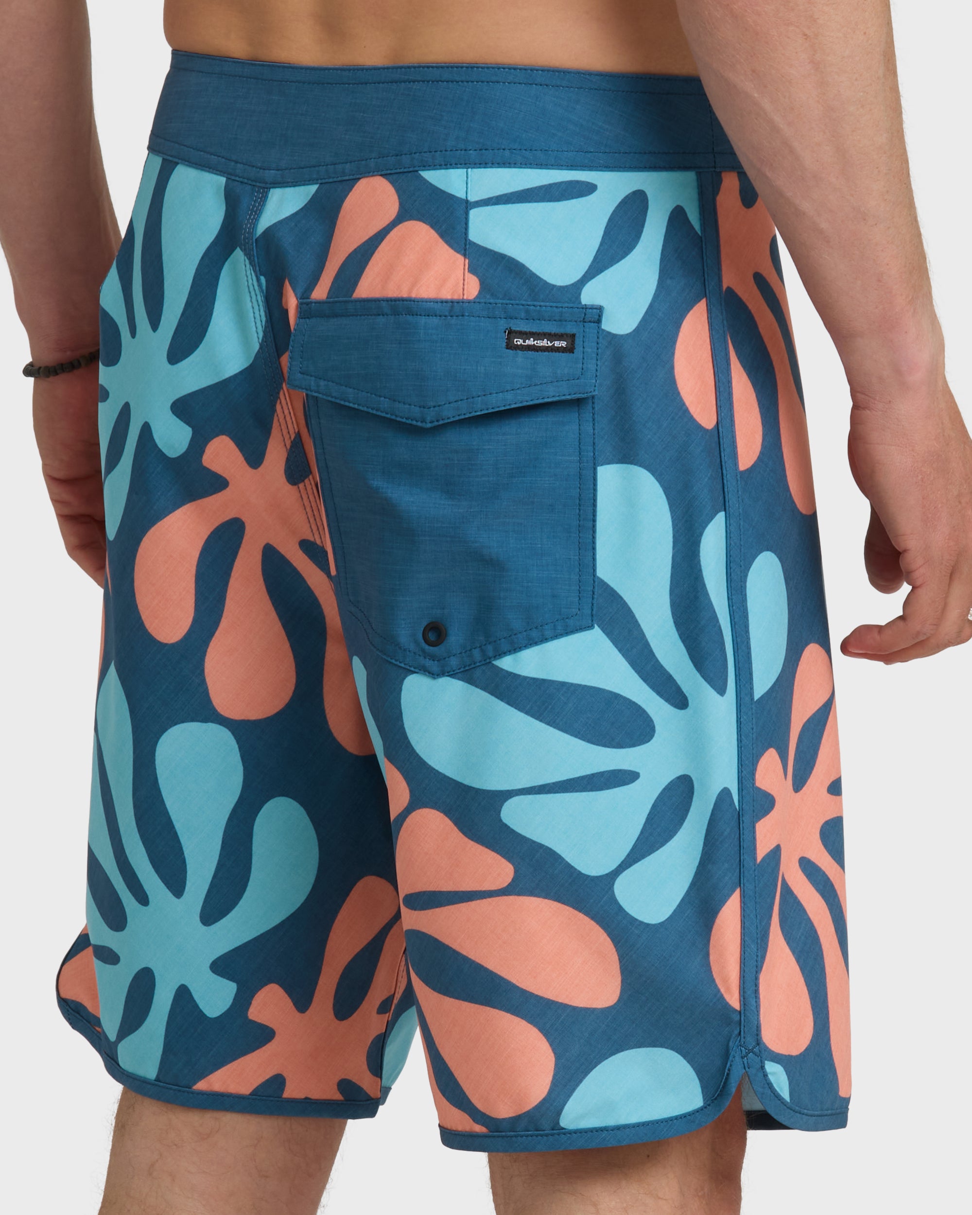 SurfSilk Sol Tiles Scallop 19 Boardshorts - Dark Denim - Image 5