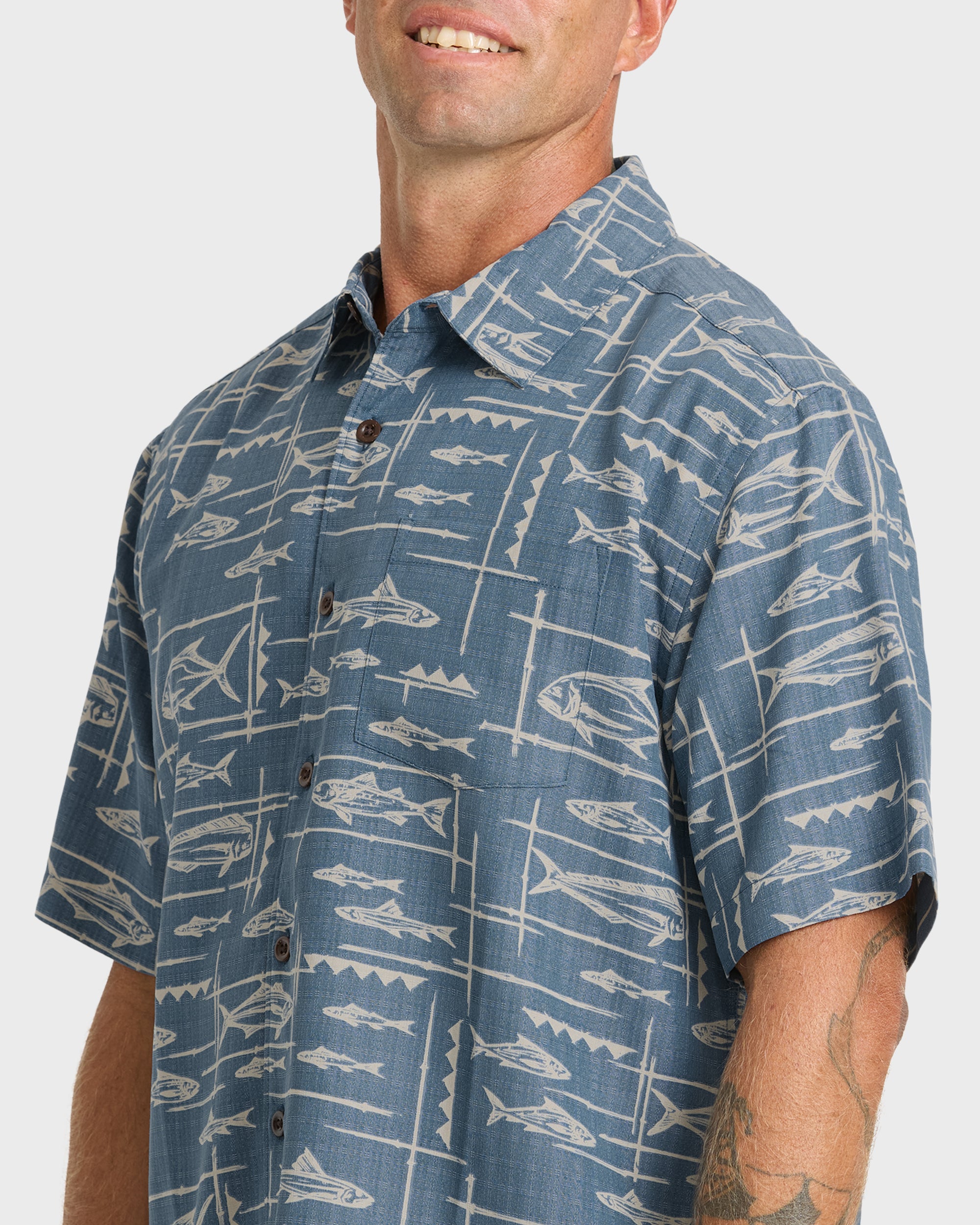 Waterman Topanga Short Sleeve Shirt - Dark Denim - Image 5