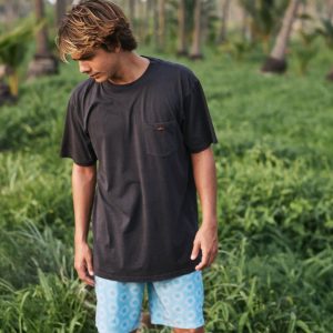 Saltwater Pocket Tee - Black
