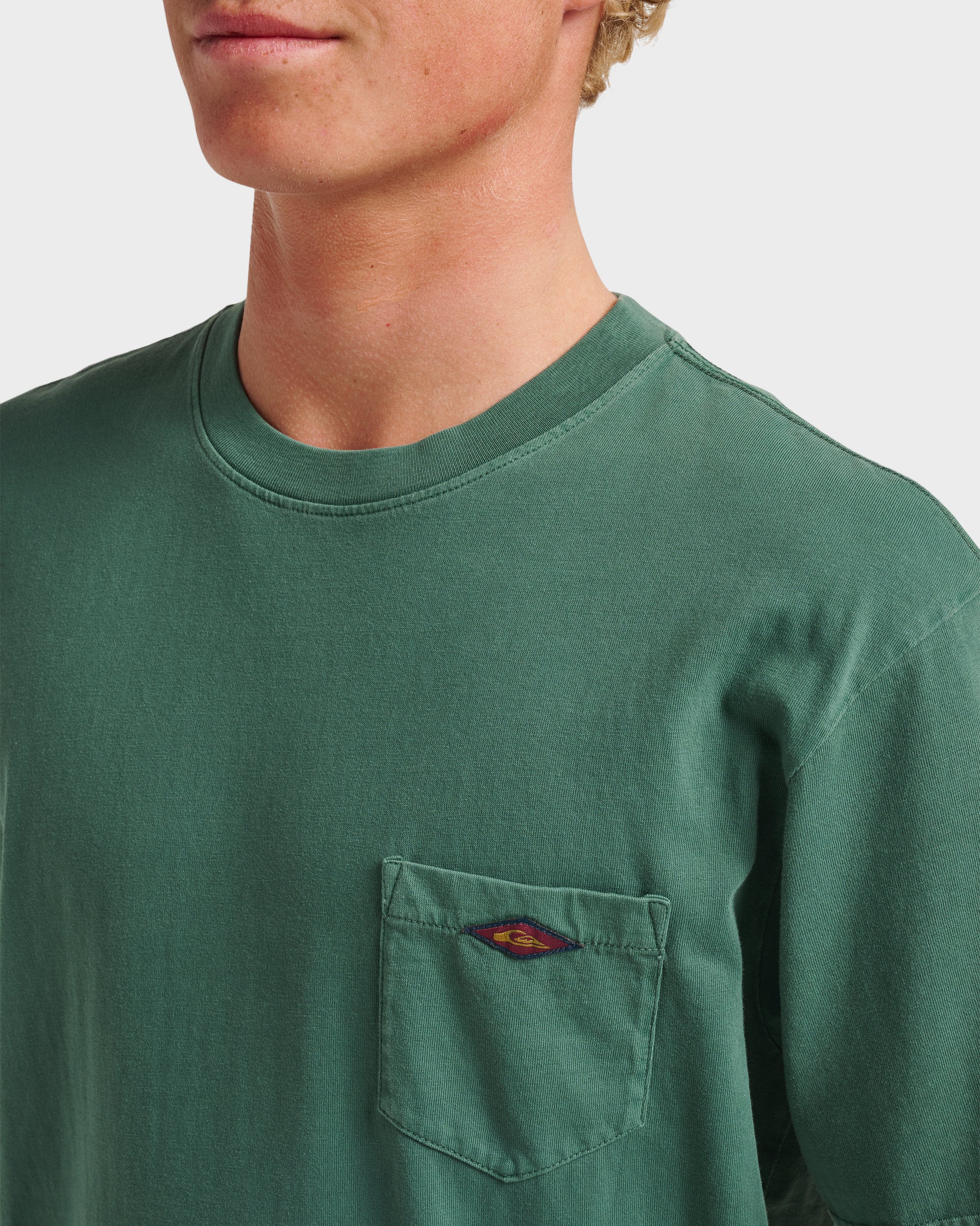 Saltwater Pocket Tee - Trekking Green - Image 4