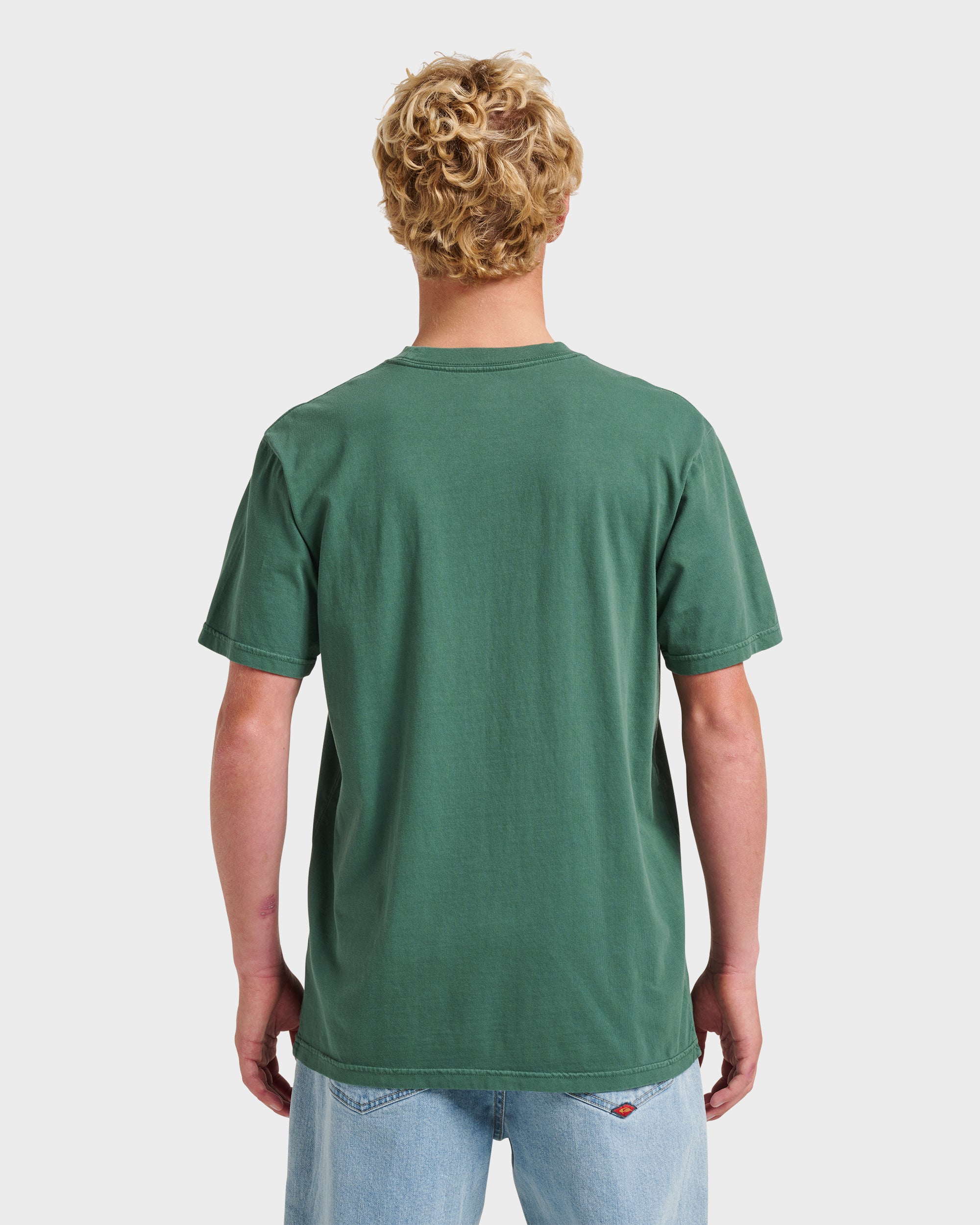 Saltwater Pocket Tee - Trekking Green - Image 2