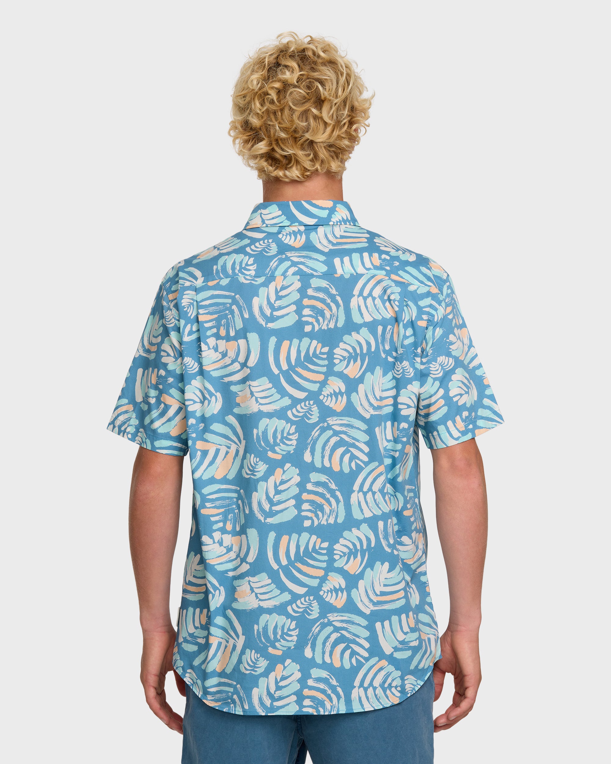 Shades Classic Stretch Short Sleeve Shirt - Niagara - Image 4