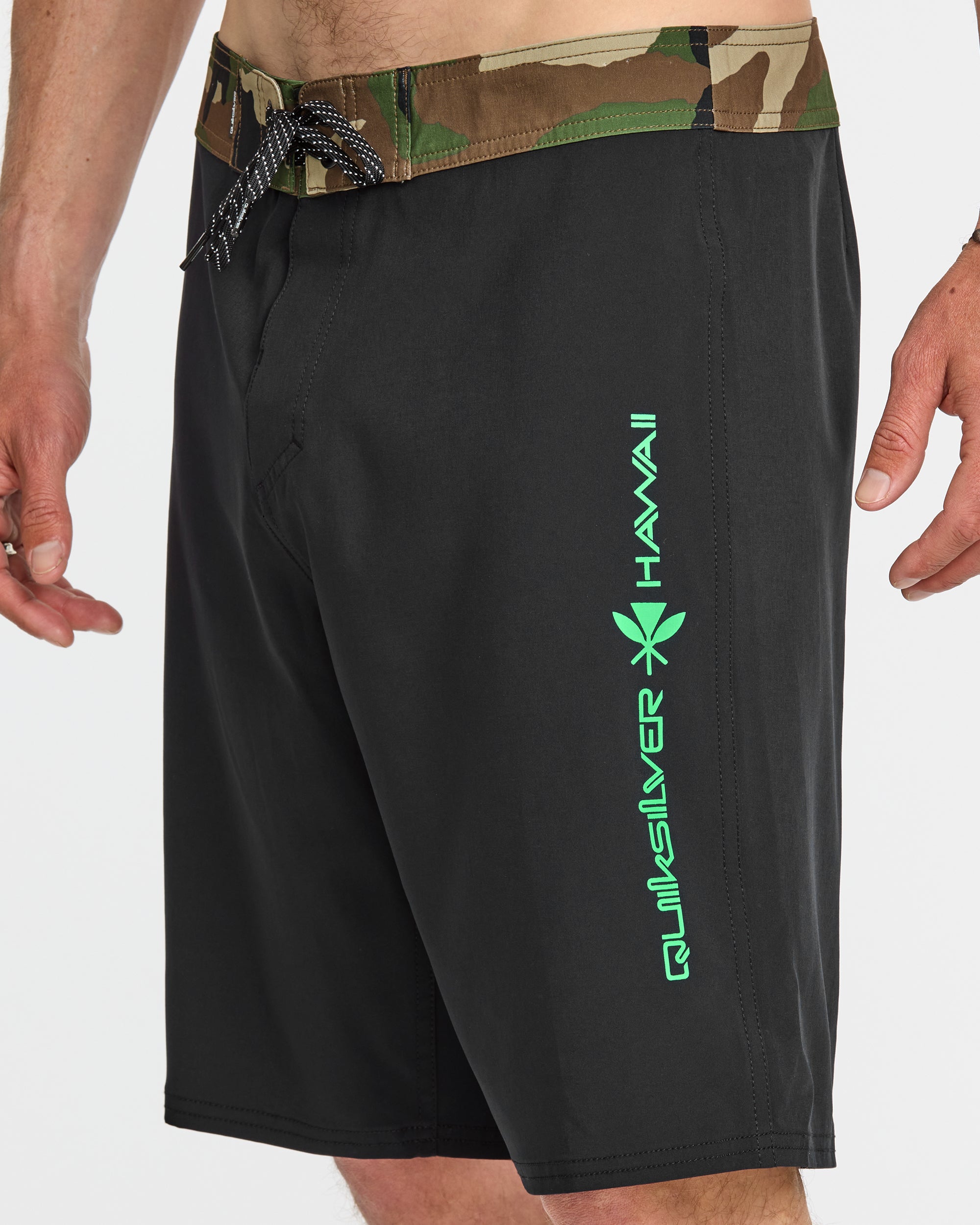 Surfsilk Hawaii Homegrown 20 Boardshorts - Black - Image 5