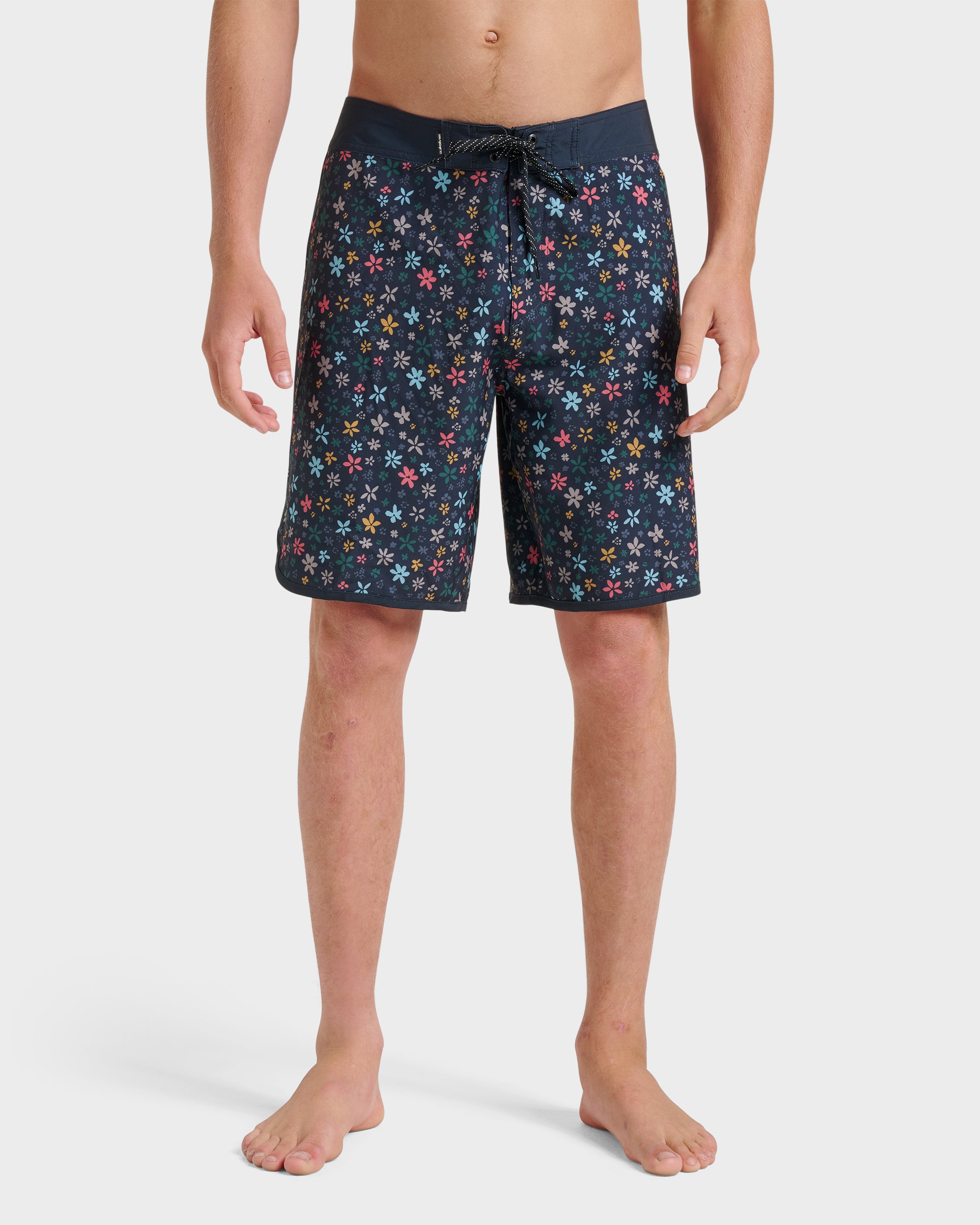 Surfsilk Scallop Ditsy 19 Boardshorts - Black