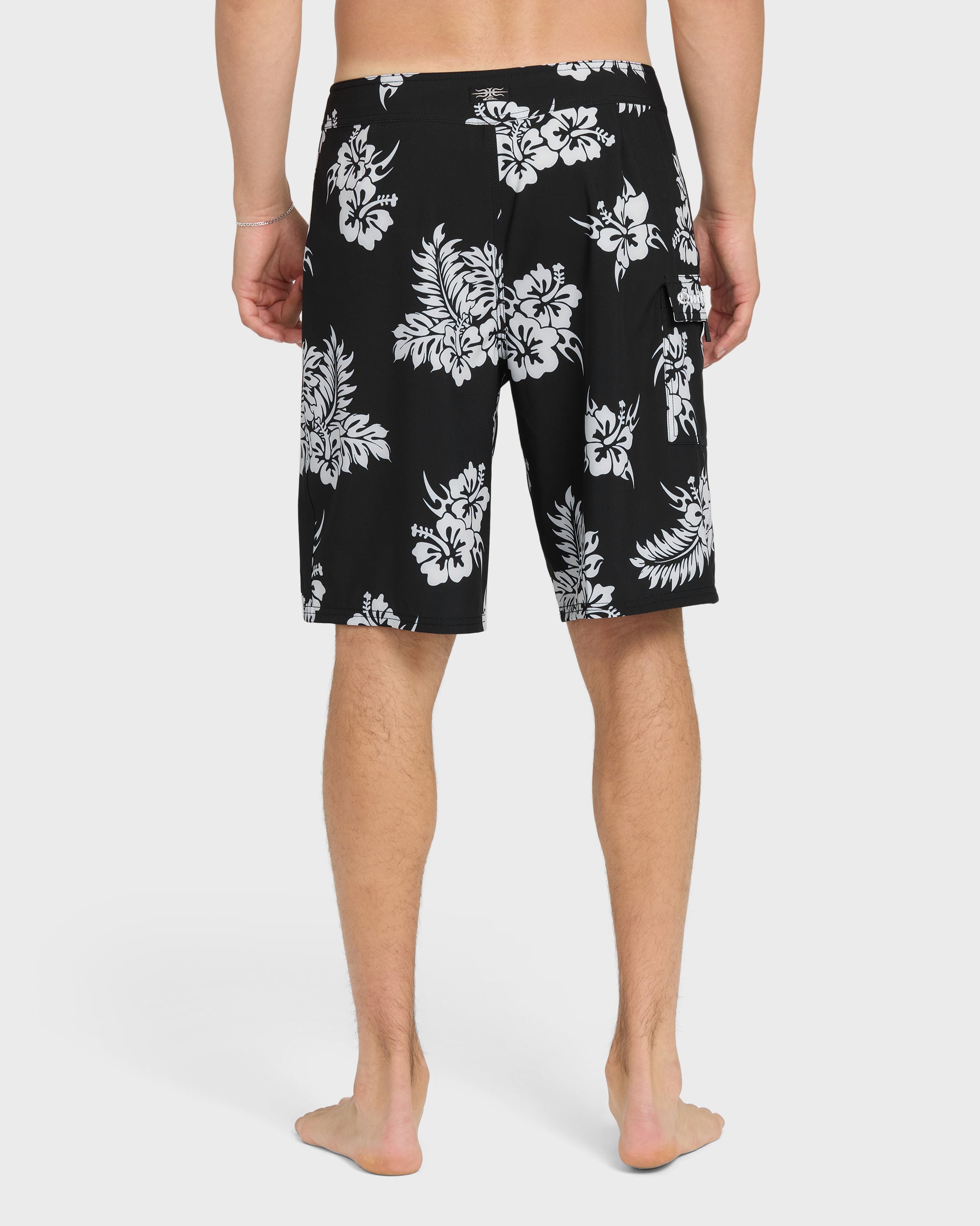 Mercury Floral 21 Boardshorts - Black - Image 5