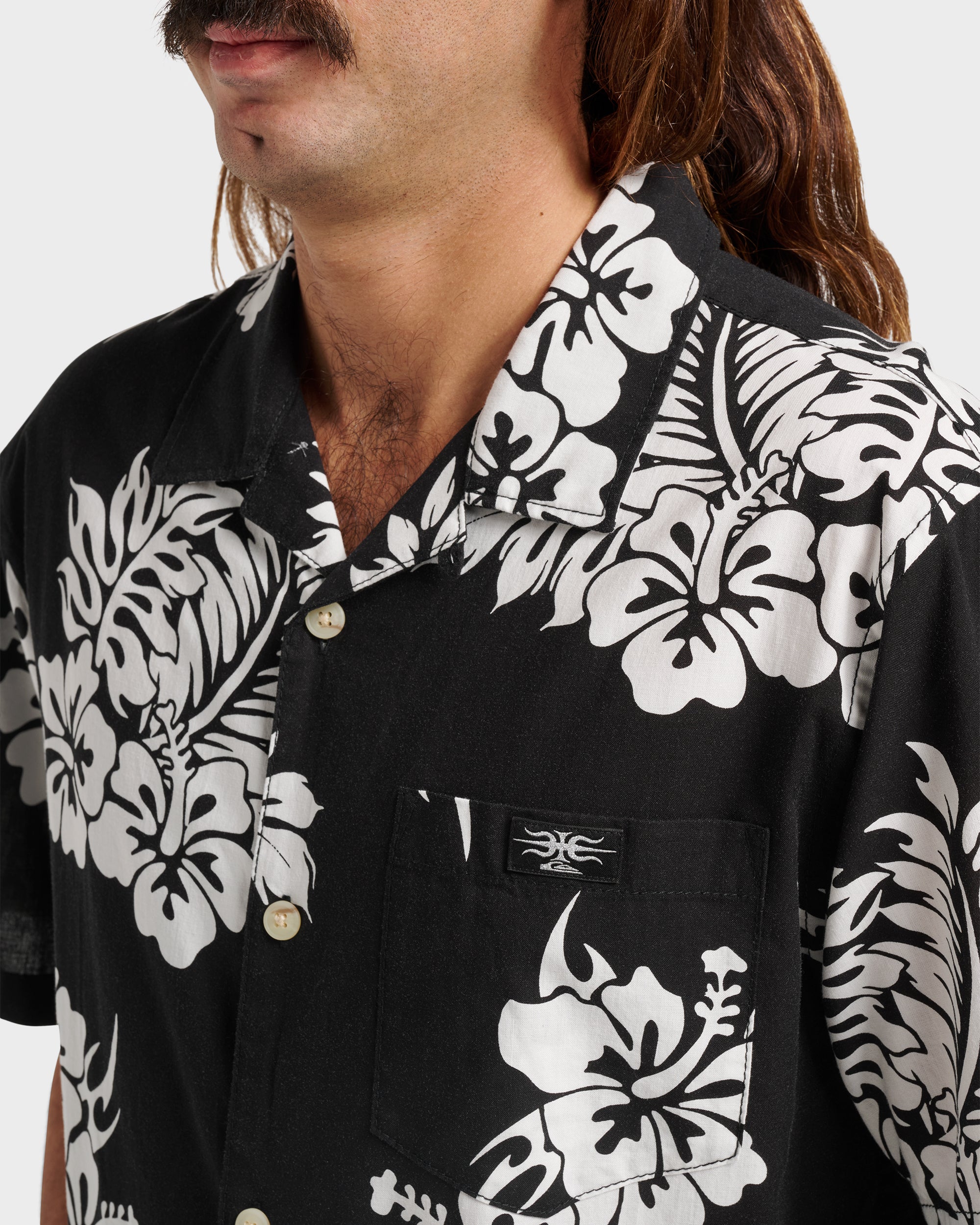 Pareo Dna Short Sleeve Shirt - Black - Image 4